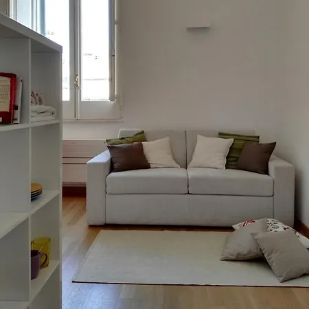 La Casa Gialla 3* Lecce