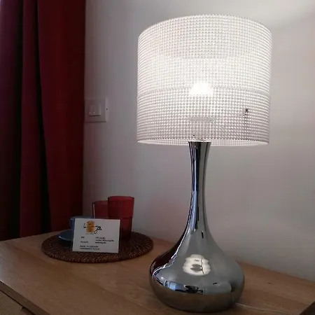 La Casa Gialla Λέτσε